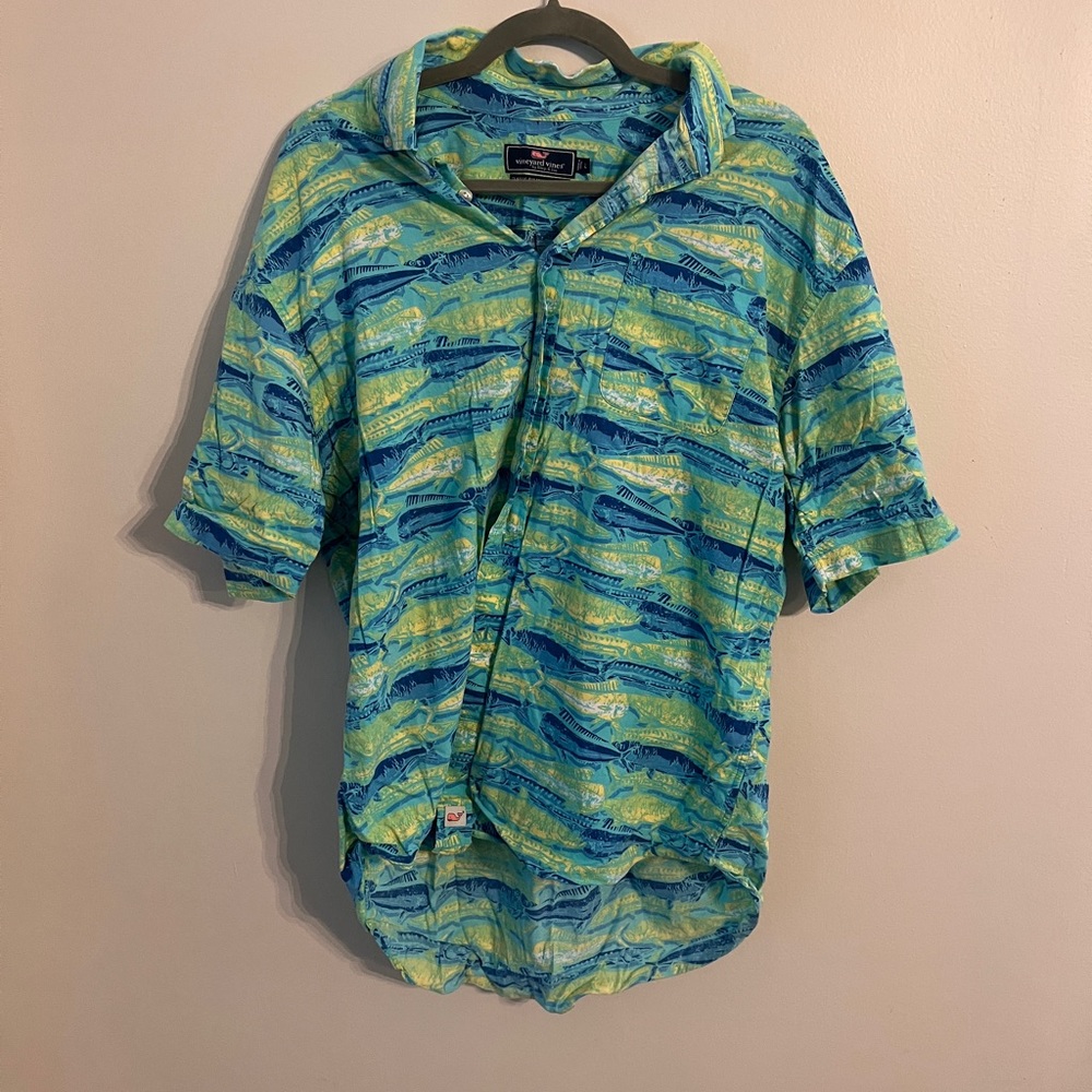 Vineyard Vines Button down